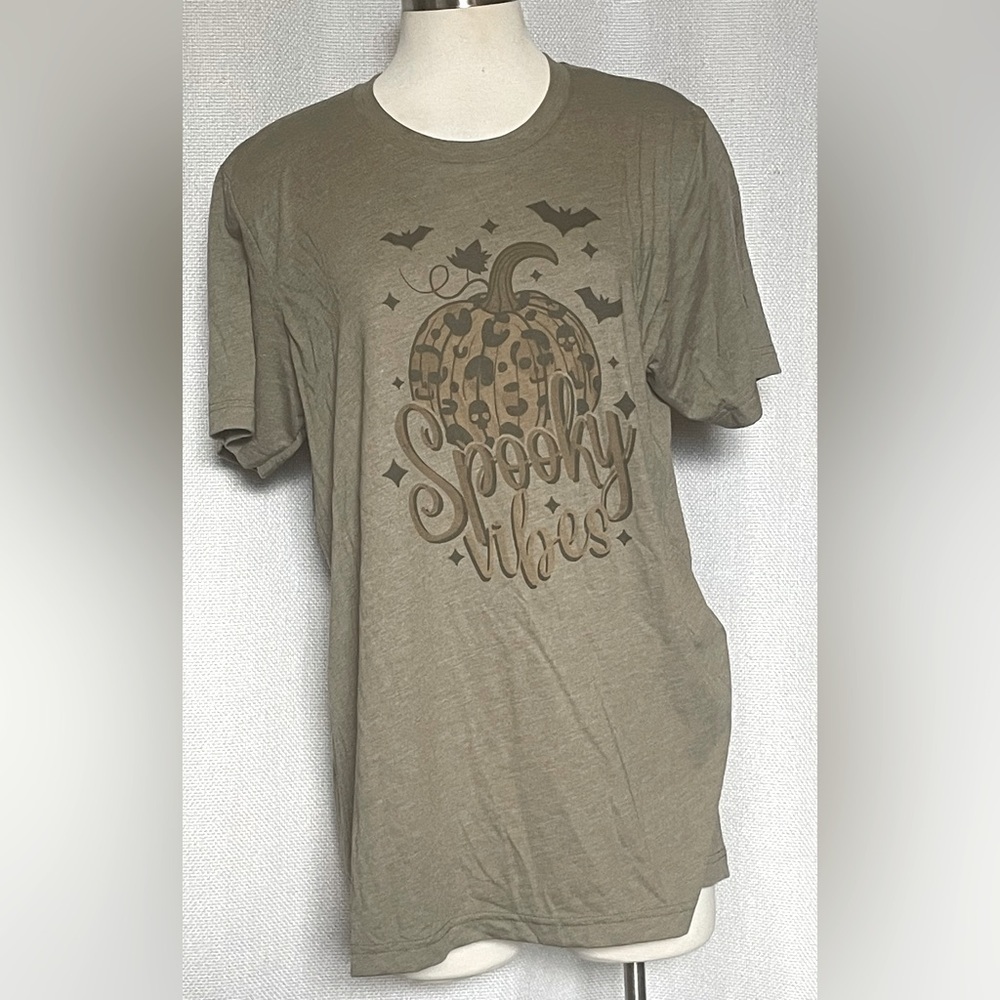 NWT Canvas Spooky Vibes tee